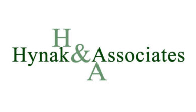 logo-HynakAssociates-390x224