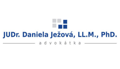 logo-DanielaJezova-390x224