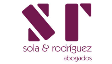 logo-SolaRodriguezAbogados-390x224