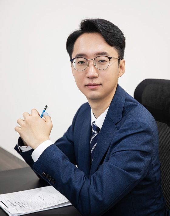 main_laywer main_laywer
