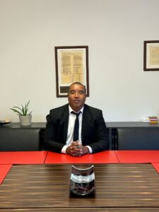 Contact Person of Bruno Vier - Avocat à la Cour: Bruno Vier