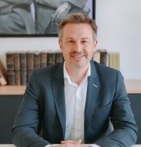 Contact Person of Schirrer Schons Tritschler: Cedric Schirrer