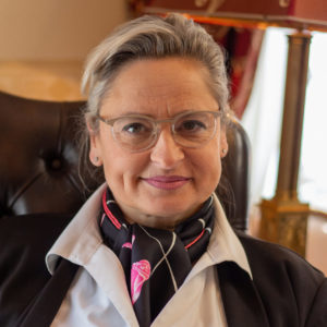 Contact Person of SELARL CABINET CATY RICHARD: Caty RICHARD