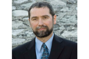 Contact Person of Füsthy & Mányai Law Office: Dr. Füsthy Zsolt