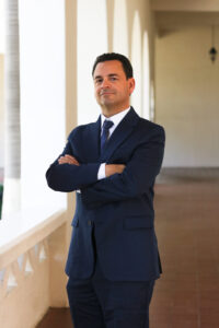 Contact Person of Ricardo Castaño y abogados asociados: Ricardo Castaño