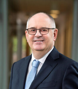Contact Person of Law & More B.V.: Tom Meevis