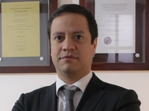 Julio Pelaez Logo