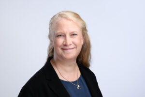 Pamela Lönnqvist Logo